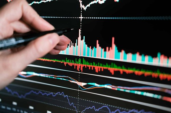 Avantages et pièges du paper trading pour débutants